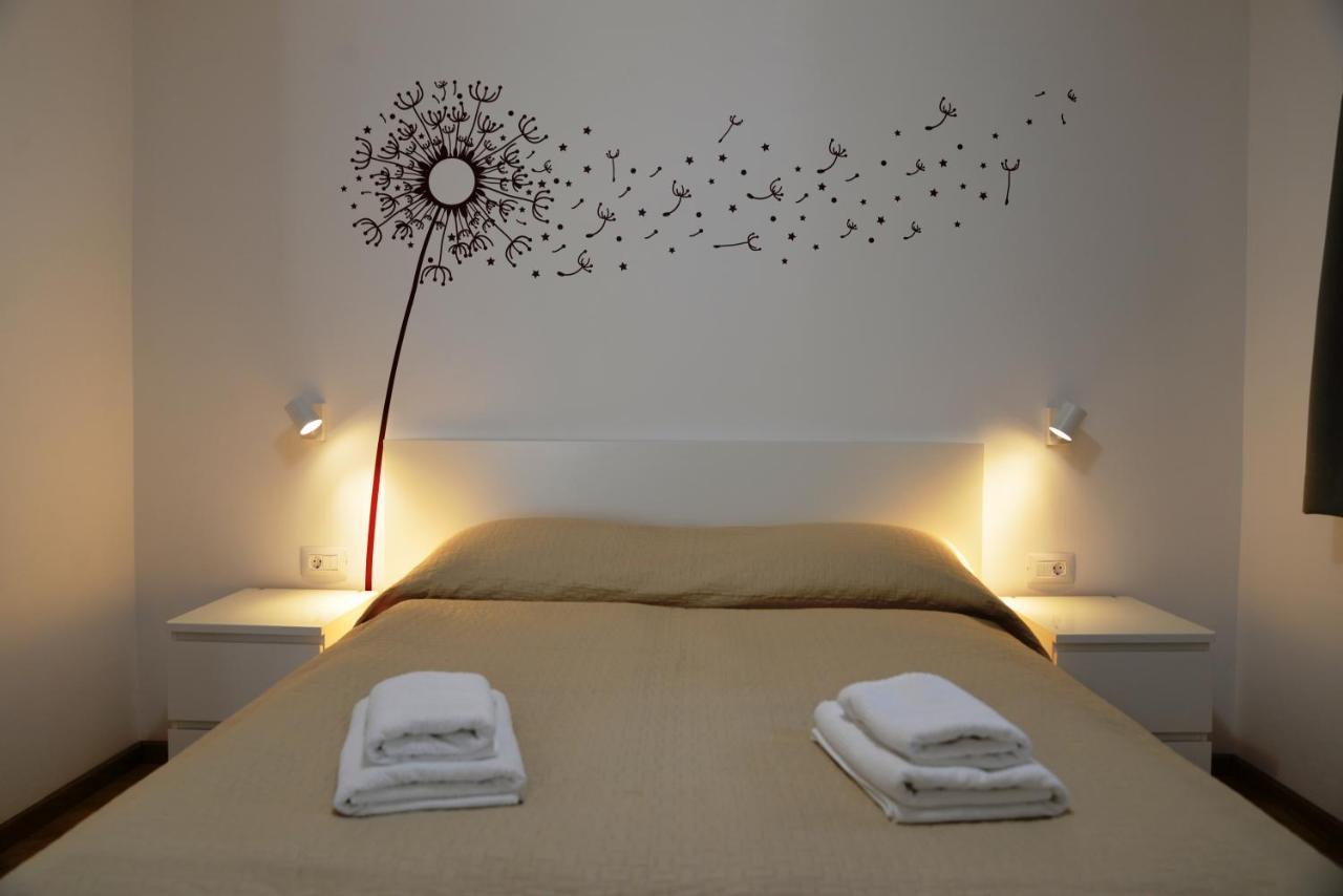 Apartments Palma & Pino เซรส ภายนอก รูปภาพ