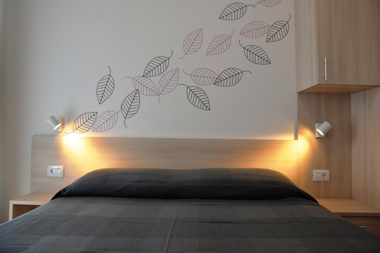 Apartments Palma & Pino เซรส ภายนอก รูปภาพ