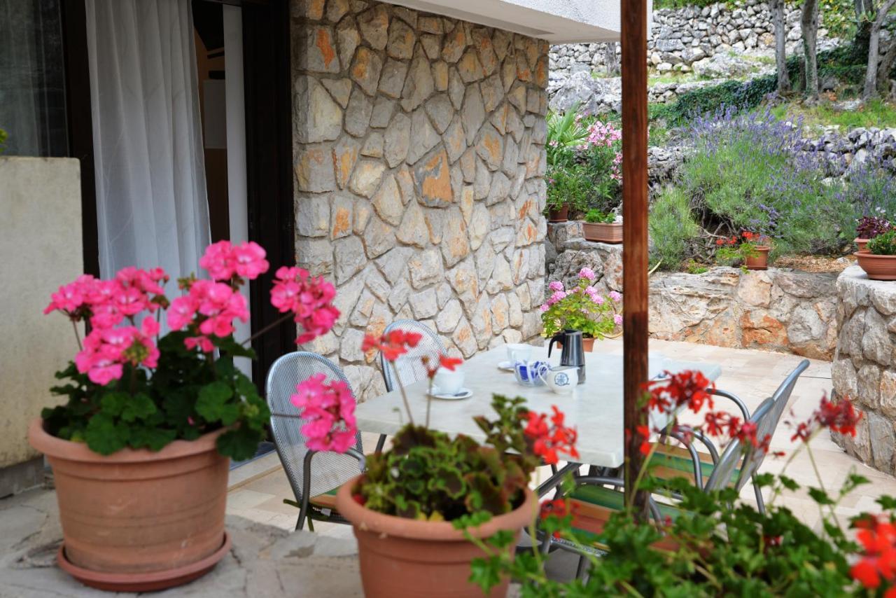 Apartments Palma & Pino เซรส ภายนอก รูปภาพ