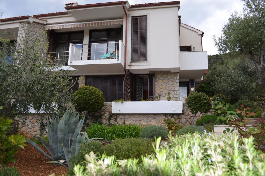 Apartments Palma & Pino เซรส ภายนอก รูปภาพ