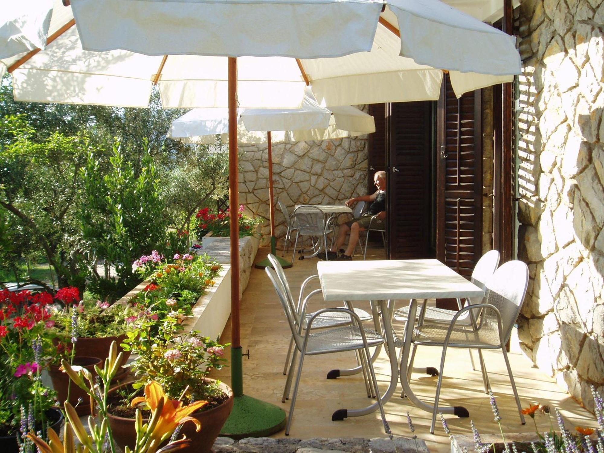 Apartments Palma & Pino เซรส ภายนอก รูปภาพ